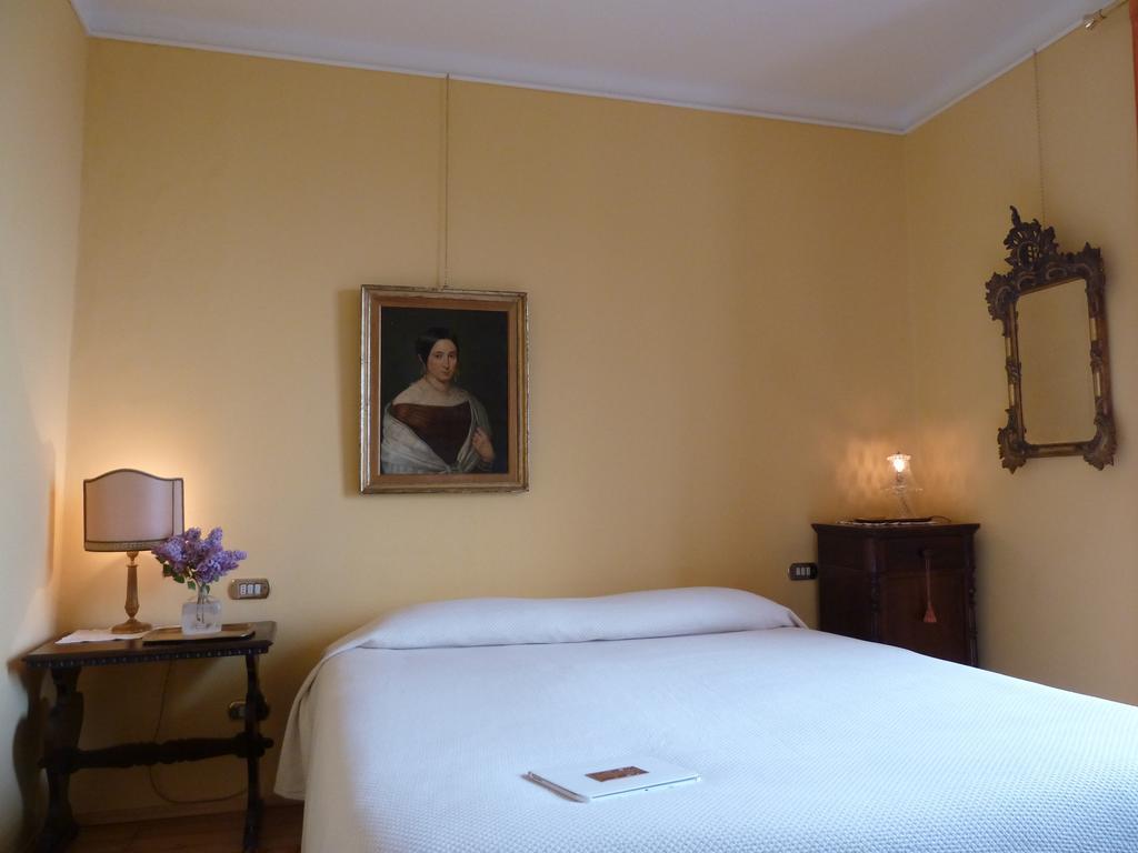 B&B Casa Forster Cannero Riviera Rum bild
