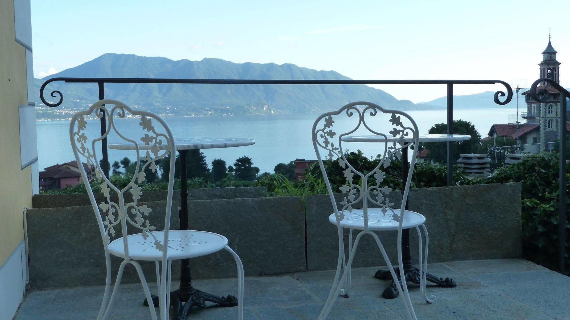B&B Casa Forster Cannero Riviera Exteriör bild